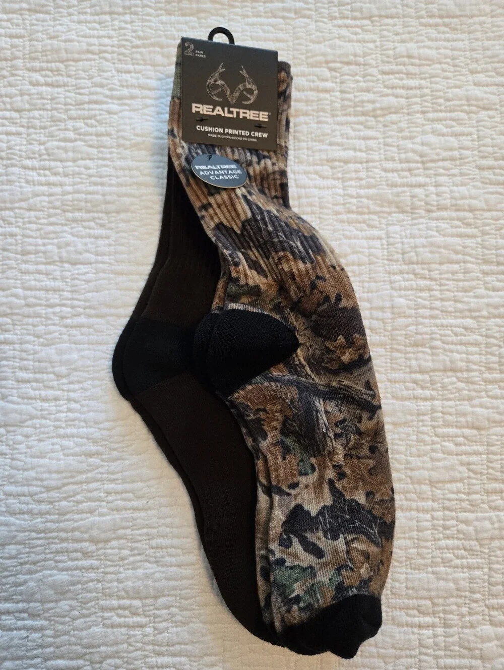 Realtree Classic Camo Cushion Crew Socks in Brown and Black
